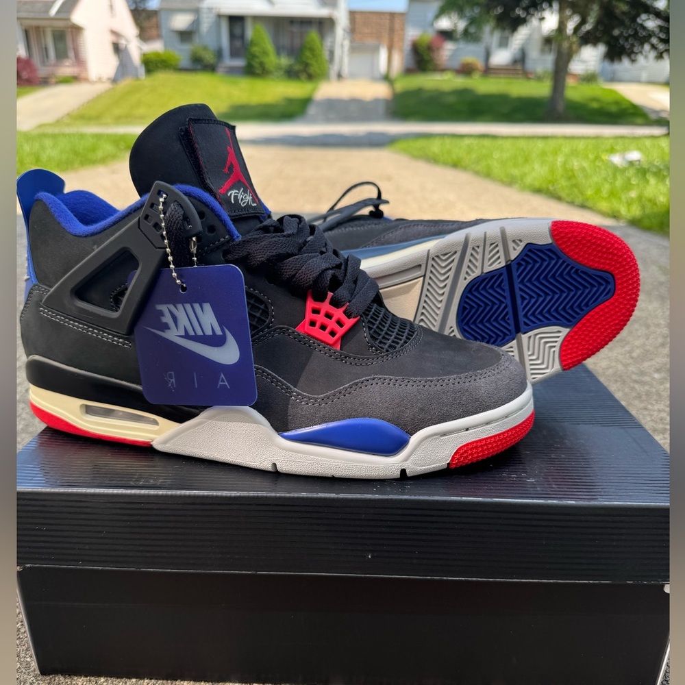 Jordan Retro 4